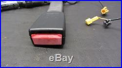 09-11 Mercedes W219 CLS550 CLS63 SEAT BELT BUCKLE PRETENSIONER RIGHT PASS 1016