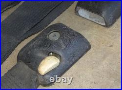 1968 Volkswagen Repa Seat Belt Pair (2) Belts Buckle Receiver Used Orig VW 68