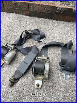 1986-1997 Nissan Hardbody Pickup D21 Reg Cab Both Sides Seat Belt Grey (2)