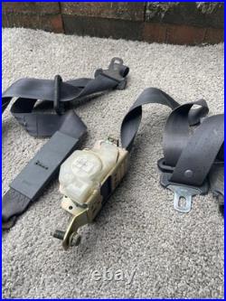 1986-1997 Nissan Hardbody Pickup D21 Reg Cab Both Sides Seat Belt Grey (2)
