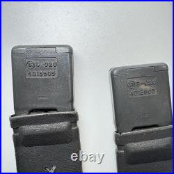 1987 Toyota 4Runner Front Seat Belt Buckles Gray OEM Pair with Pigtail