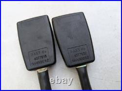 1990 4077616 4077632 Saab Classic 900 Front Seat Belt receiver buckle Pair set