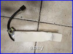 1998 1999 2000 2001 2002 Lincoln Town Car Left Front Seat Belt Buckle Tan