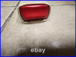 1998 1999 2000 2001 2002 Lincoln Town Car Left Front Seat Belt Buckle Tan