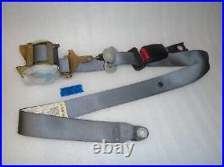 1999-2004 Chevy Tracker Front Passenger /right Seat Belt & Buckle Oem Gray 4 Dr