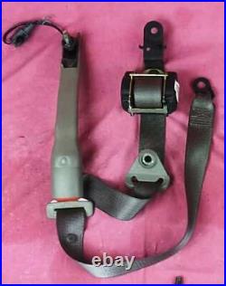 2001/2002/2003/2004-01/02/03/04 Jeep Grand Cherokee Driver Seat Belt with Buckle