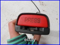 2004-2012 Chevrolet Colorado Front Left Driver Seat Belt Buckle