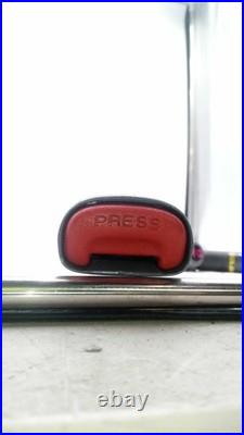 2005 Jeep Grand Cherokee Used Silver Seat Belt Buckle OEM 5HP141J3AB