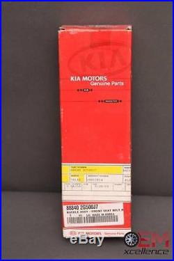 2006-2008 Kia Optima Front Right Seat Belt Buckle & Sensor OEM 888402G500J7