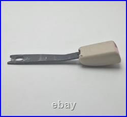2006-2011 Lexus ES 350 Left Driver Side Seat Belt Buckle OEM E034501 Pre-Owned 2006-2011 Lexus ES 350 Left Driver Side Seat Belt Buckle OEM E034501 Pre-Owned