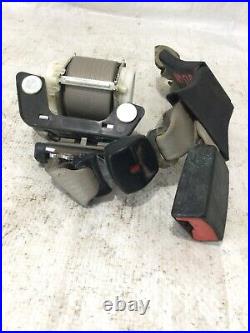2008-2010 Ford F350SD Rear Right Center Seat Belt Buckle OEM