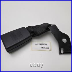 2010-2016 Mercedes-Benz E350 Seat Belt Buckle Right & Middle Rear A2128600669