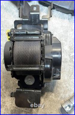 2013 2014 Dodge Challenger SEAT BELT & BUCKLE Front Left Driver Seatbelt OEM LH 2013 2014 Dodge Challenger SEAT BELT & BUCKLE Front Left Driver Seatbelt OEM LH