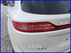 2015 Lincoln MKC Black Driver Seat Belt & Retractor No Buckle Used