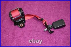 2019-2023 Genesis G70 Rear Center Middle Seat Belt Retractor Buckle Red OEM 34k 2019-2023 Genesis G70 Rear Center Middle Seat Belt Retractor Buckle Red OEM 34k
