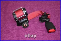 2019-2023 Genesis G70 Rear Center Middle Seat Belt Retractor Buckle Red OEM 34k