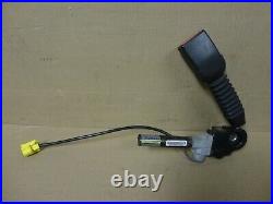 99-04 Ford Super Duty F250 Passenger Side Right Seat Belt Buckle Clip Female End
