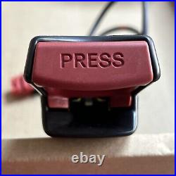 A1298602769 Mercedes Benz W126 Left Front Seat Belt Buckle Orginal New