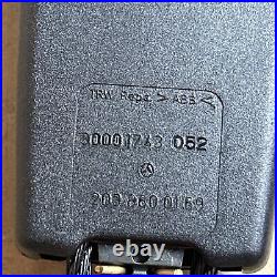A2038600169 Mercedes Benz W203 W463 Front Seat Belt Buckle Orginal New