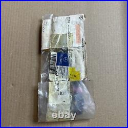 A2038600169 Mercedes Benz W203 W463 Front Seat Belt Buckle Orginal New