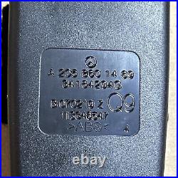 A2058601469 9051 Mercedes Benz W205 W238 Right Front Seat Belt Buckle Orginal Ne