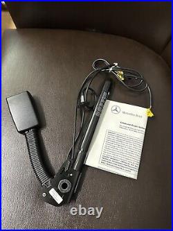 A2118601969 New genuine Seat belt Buckle front left Mercedes E Class W211 W219