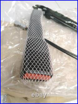 BMW 1' 3' seat belt buckle right front! NEW! GENUINE 72119119542 72117126296