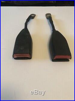 BMW E30 Euro Front Pass Seat Belt Buckle Receivers Pair Match 316-325i 87-91