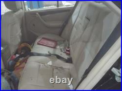C230 1999 Seat Belt Front 60617