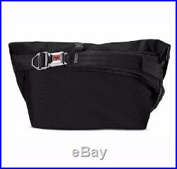 Chrome CITIZEN Black White Chrome Seat-belt Buckle Weatherproof Messenger Bag