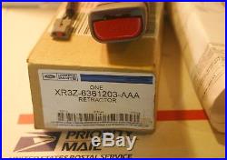 Genuine Ford XR3Z-63611203-AAA Front Left Seat Belt Buckle 2000 01 02 03 Mustang