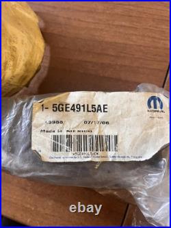 Genuine Mopar 5GE491L5AE Rear Seat Belt Buckle Assembly NOS 02-04 Jeep Liberty