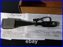 Genuine OEM GM Dark Ash Gray Front Seat Belt with Buckle 19300831 NEW IN BOX