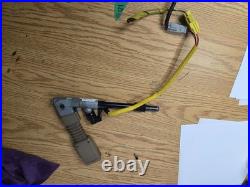 Honda CRV 2002-2006 Seat Belt Buckle DRIVER FREE SHIP! Oem 02 03 04 05 06