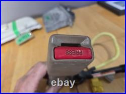 Honda CRV 2002-2006 Seat Belt Buckle DRIVER FREE SHIP! Oem 02 03 04 05 06