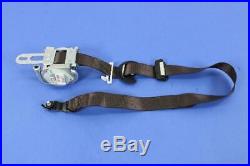 Jeep CHRYSLER OEM Front Seat Belt Buckle-Retractor Assy Right 1VL061C5AE