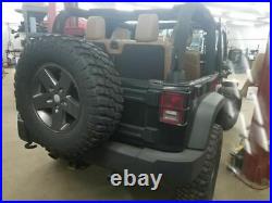 Jeep JK Wrangler Passenger Right Front Seat Belt Buckle 1RH741XVAB 11-17 30661