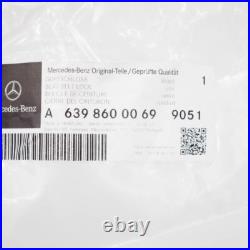 Mercedes-Benz Vito W639 Front Seat Belt Buckle A63986000699051 NEW GENUINE + Mercedes-Benz Vito W639 Front Seat Belt Buckle A63986000699051 NEW GENUINE +