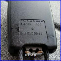 Mercedes W202 96-00 RIGHT FRONT SEAT BELT BUCKLE LATCH RECEIVER LOCK FASTENER