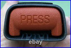 NEW GENUINE MOPAR 0TQ091DVAB Buckle Half Seat Belt 2001-2005 Dodge Neon NEW GENUINE MOPAR 0TQ091DVAB Buckle Half Seat Belt 2001-2005 Dodge Neon