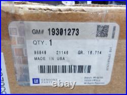 NOS GM OEM Ebony 3rd Row Center Seat Belt Buckle Traverse Enclave 19301273