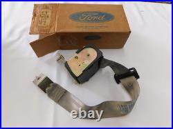 NOS OEM Ford 1990 1991 1992 Mustang Grey Rear Seat Belt Retractor Buckle