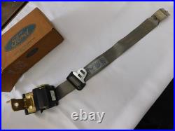 NOS OEM Ford 1990 1991 1992 Mustang Grey Rear Seat Belt Retractor Buckle