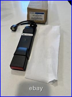 New Ford 6W1Z-5461202-BE RH Seat Belt Buckle 07-08 Crown Vic Town Car
