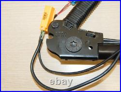 New OEM Land Rover Discovery 3 4 Range Rover Sport Buckle Seat Belt Front Left