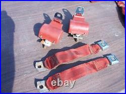 Original GM Seat Belt Buckle Seatbelt Retractor Latch Set Pair Left Right Red