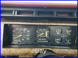 Red Front Center Seat Belt / Buckle 80 81 82 83 84 85 86 Ford F150 F250 F350