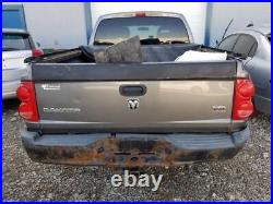 Seat Belt Front Bucket Seat Center Buckle Fits 05-11 DAKOTA 224612 Seat Belt Front Bucket Seat Center Buckle Fits 05-11 DAKOTA 224612