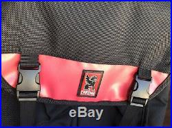 So-cool! Chrome Industries Classic Messenger Laptop Bag Seat Belt Buckle