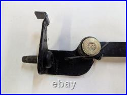Tan Second Row Center Seat Belt Buckle Fits 00 01 02 03 04 05 Ford Excursion